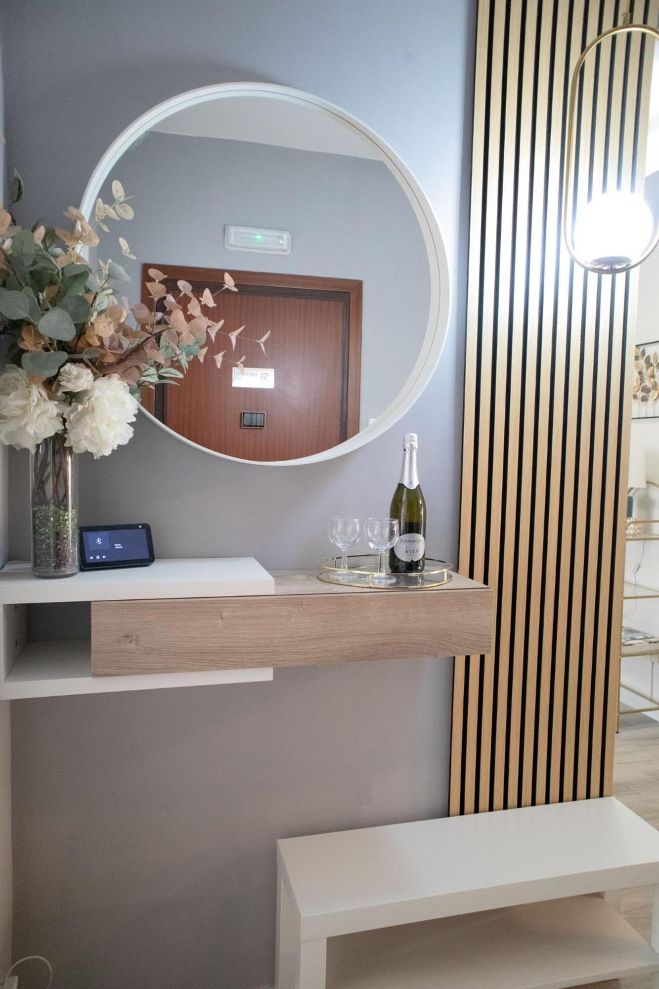 Sara'S Home - Modern Apartment Near Metro, Perfect For Families And Groups In Rom Exteriör bild