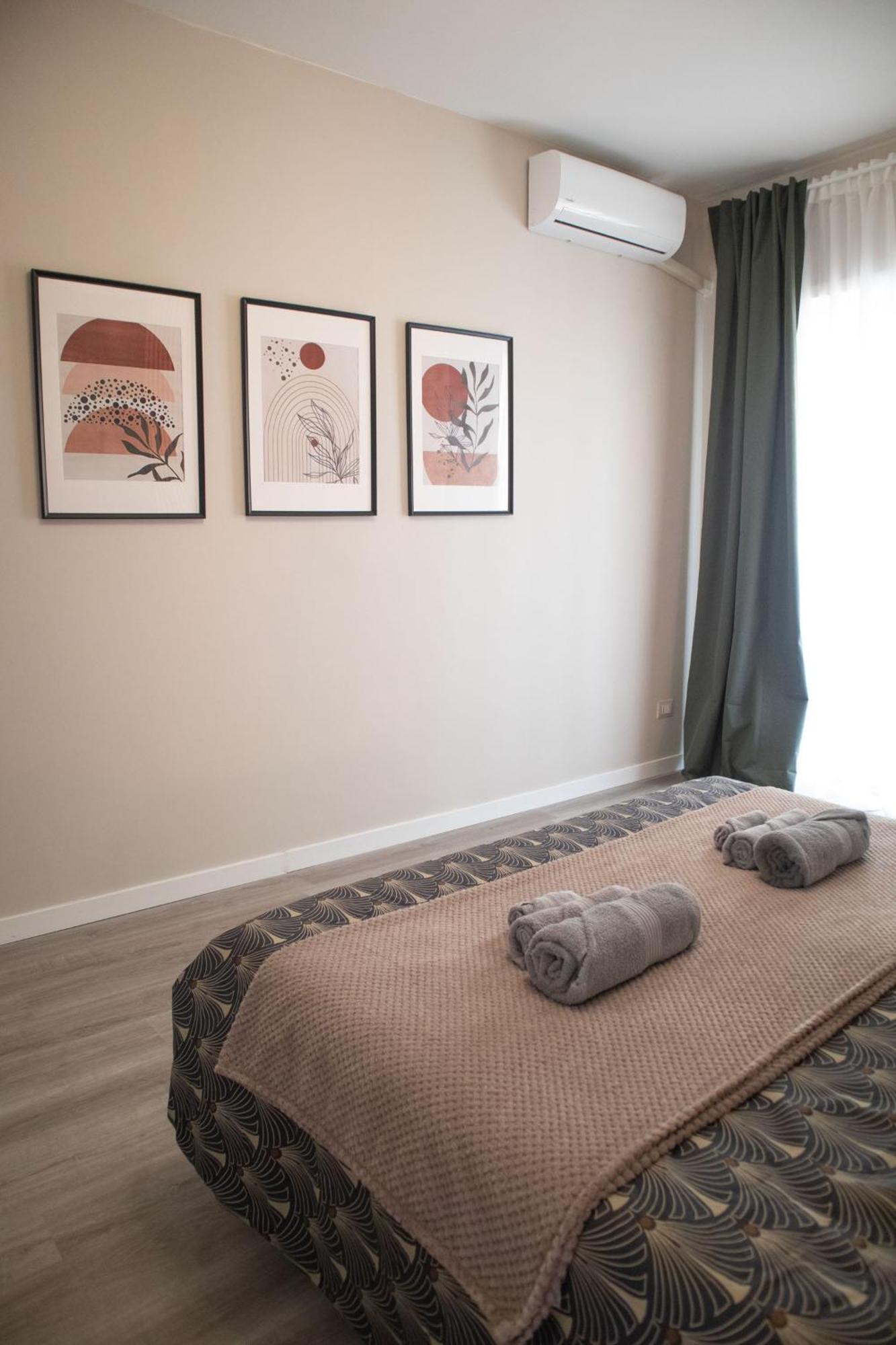 Sara'S Home - Modern Apartment Near Metro, Perfect For Families And Groups In Rom Exteriör bild